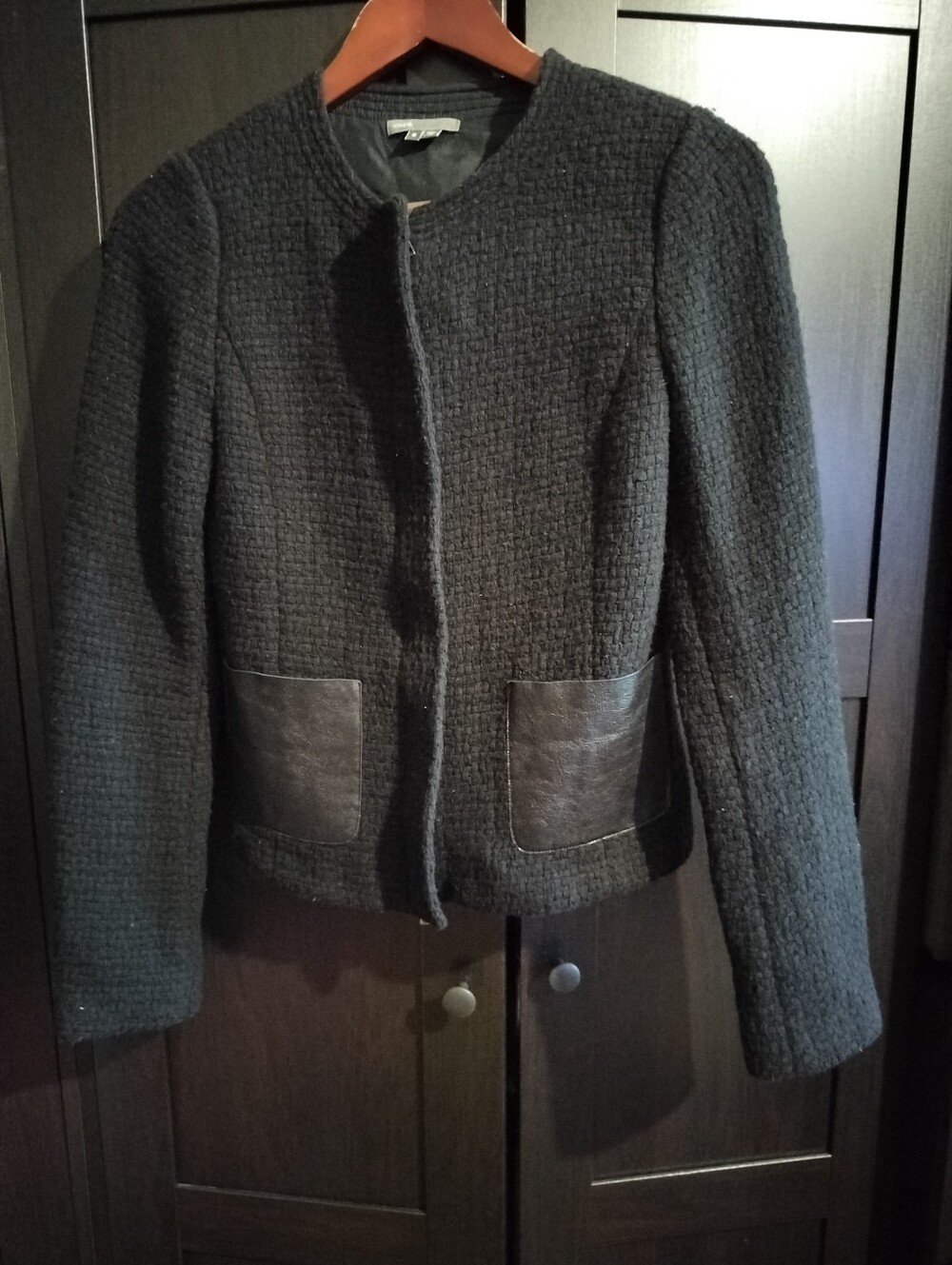 Vince Black Tweed Jacket with Leather Pockets - Women Size 6 (Medium Small) - Picture 1 of 5